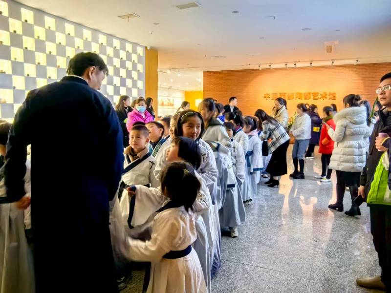 文化赋能：工布江达县魔创文旅挖掘城市文化资源的实践探索